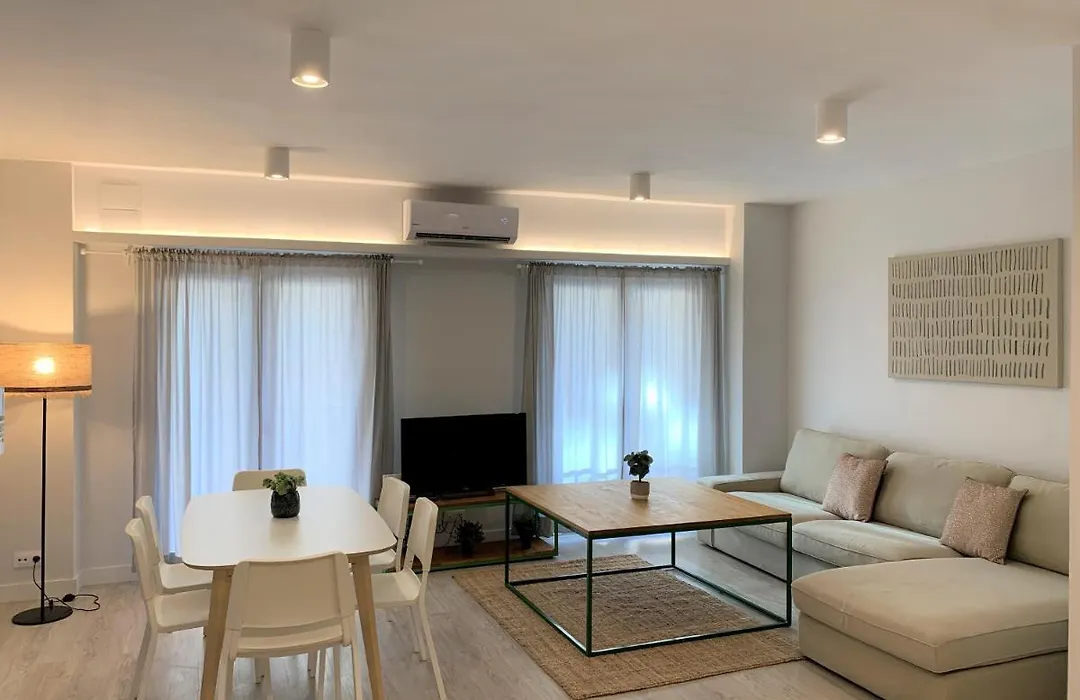 Apartamento nuevo, 3 dormitorios con terraza-1